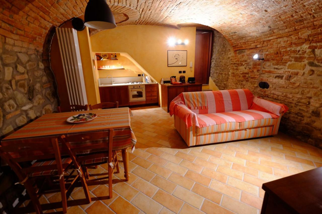 B&B La Corte Suites Salice Terme Exterior photo