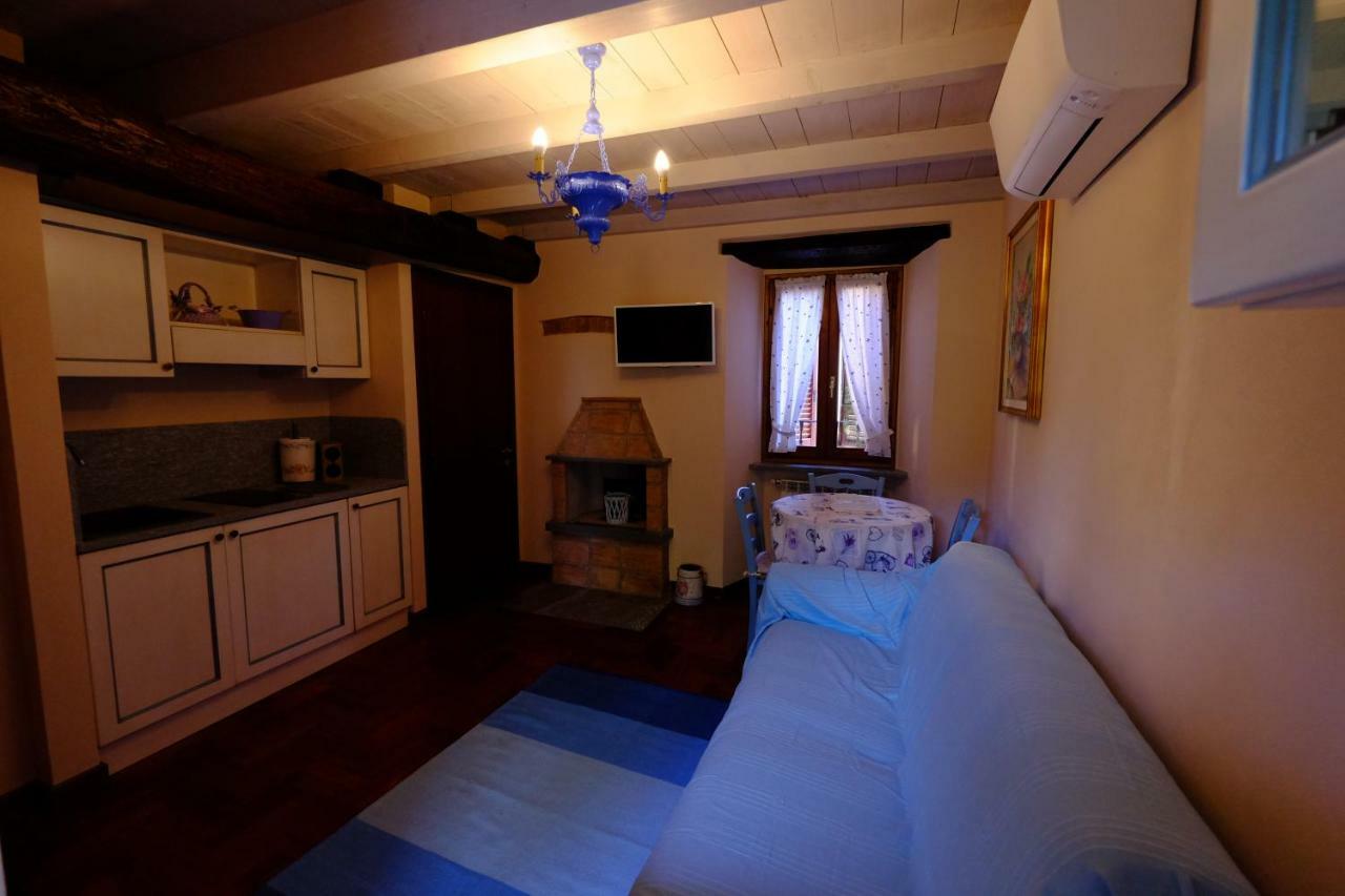 B&B La Corte Suites Salice Terme Exterior photo