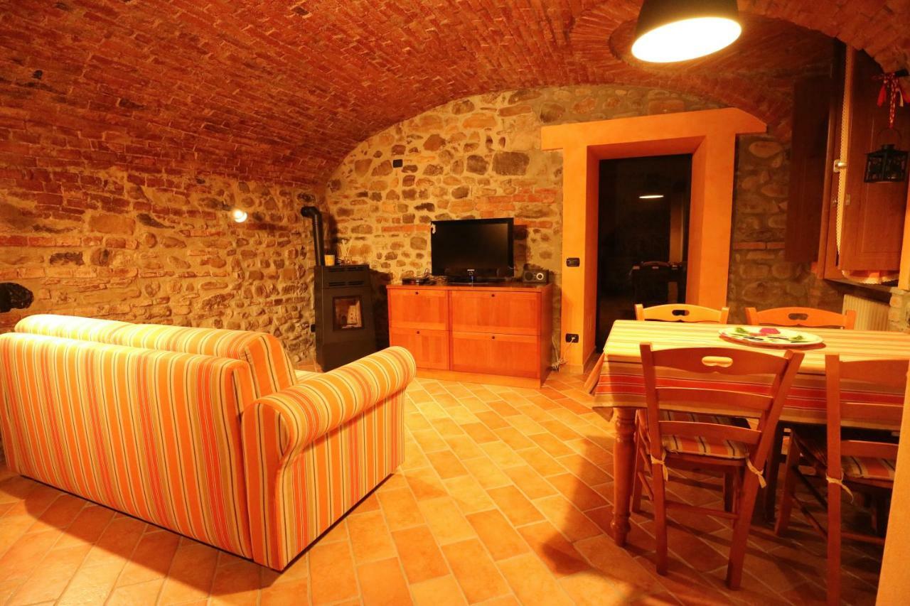 B&B La Corte Suites Salice Terme Exterior photo